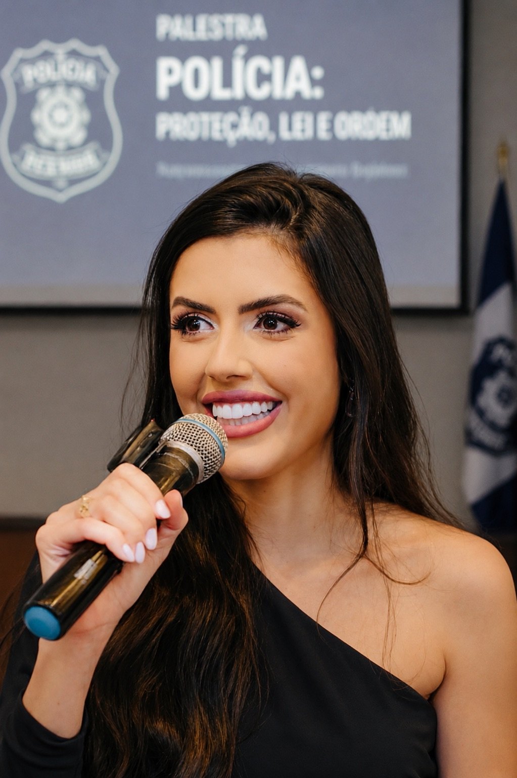 Luiza Midory
